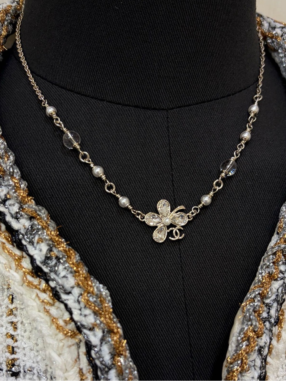 925 Sterling Silver Diamond Necklace with Pearl details
